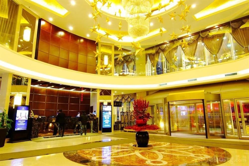 The Royal Fortune Hotel Shenyang Buitenkant foto