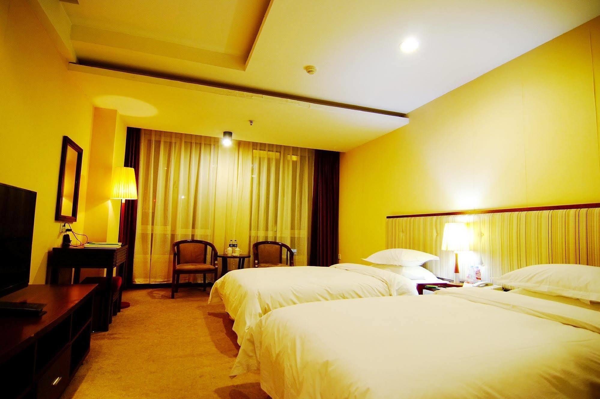 The Royal Fortune Hotel Shenyang Buitenkant foto