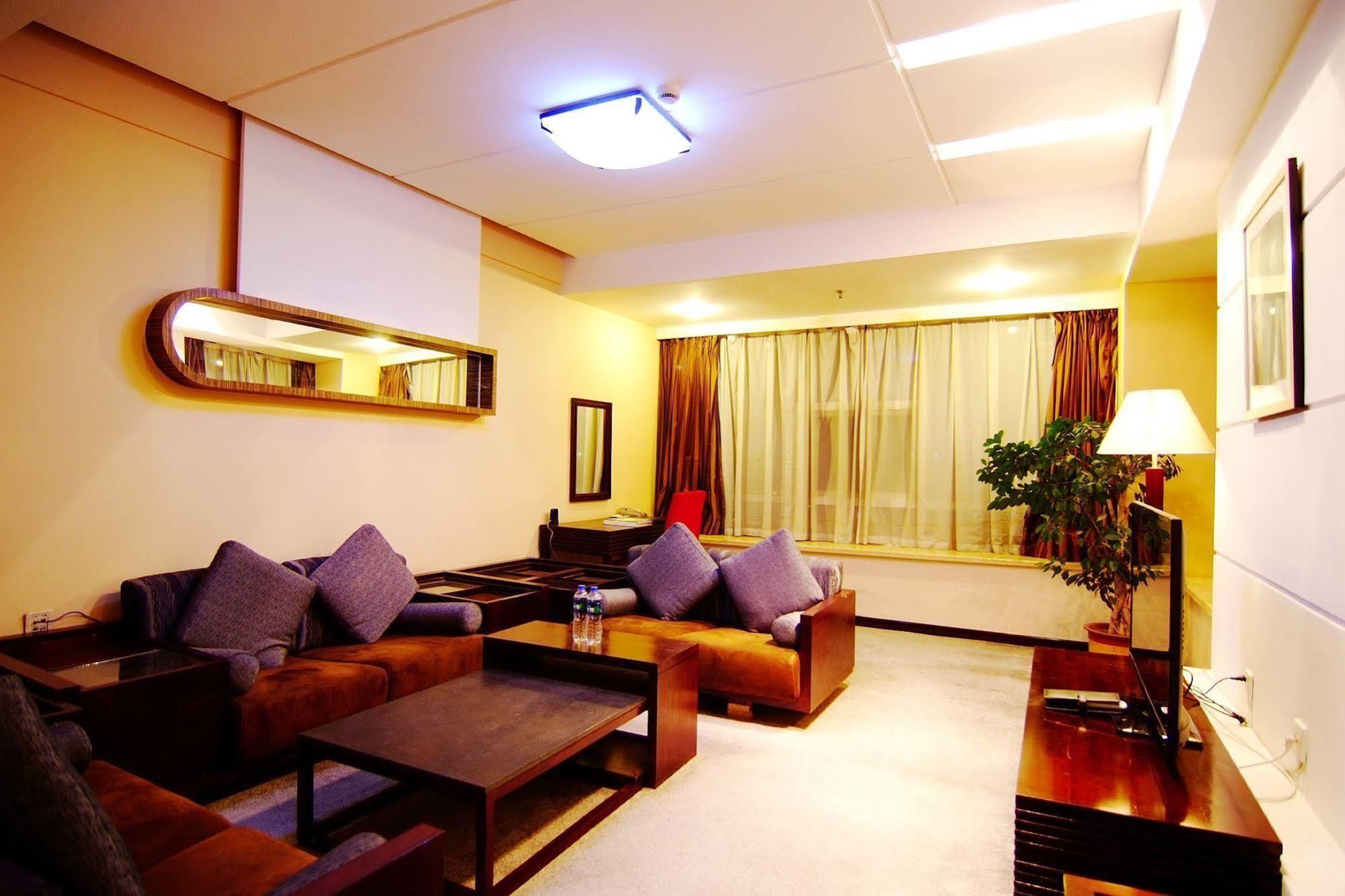 The Royal Fortune Hotel Shenyang Buitenkant foto